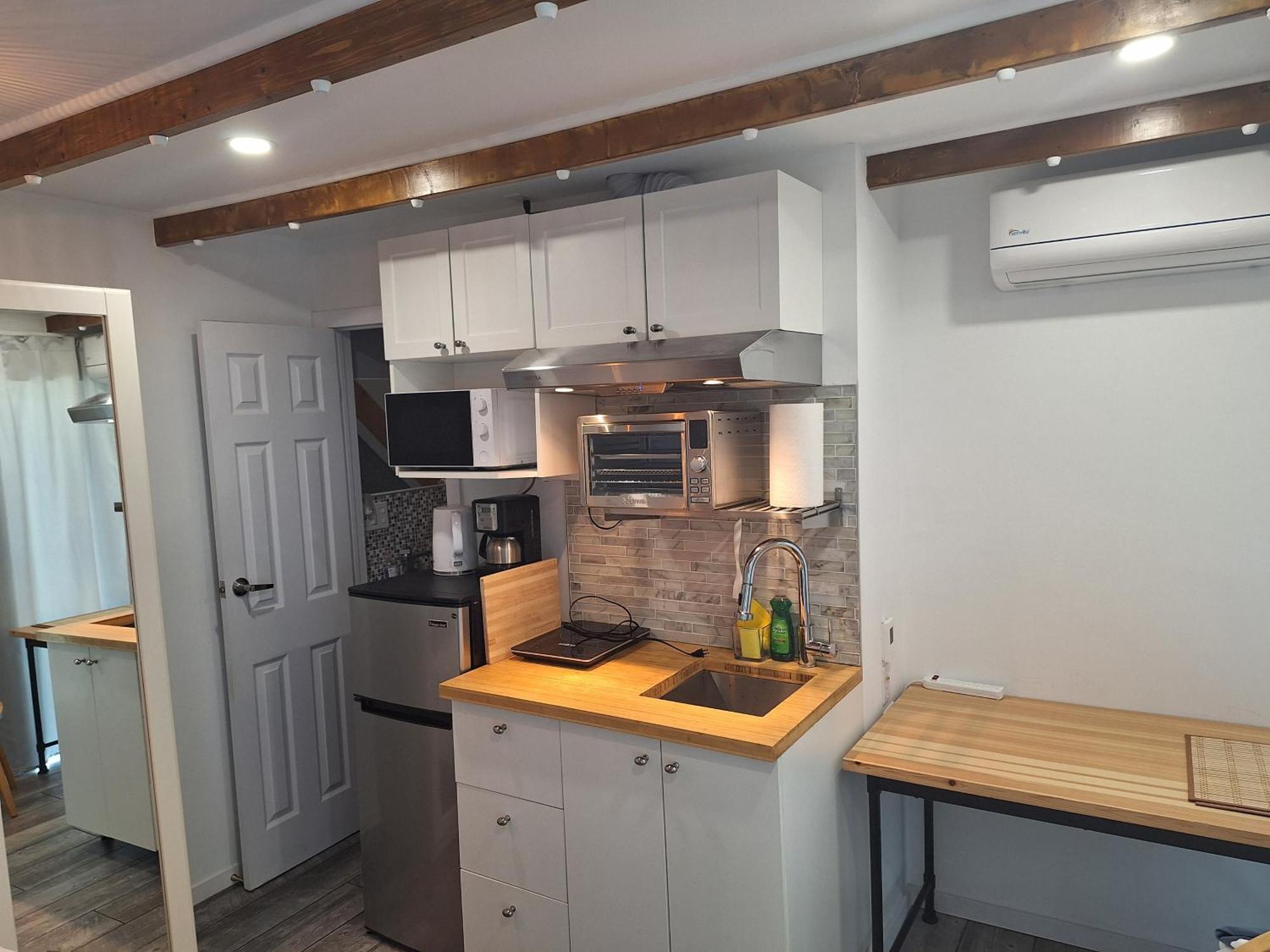 Well Equipped Studio For Non-Smoking Guests Only Citq Зo9467 Longueuil Εξωτερικό φωτογραφία